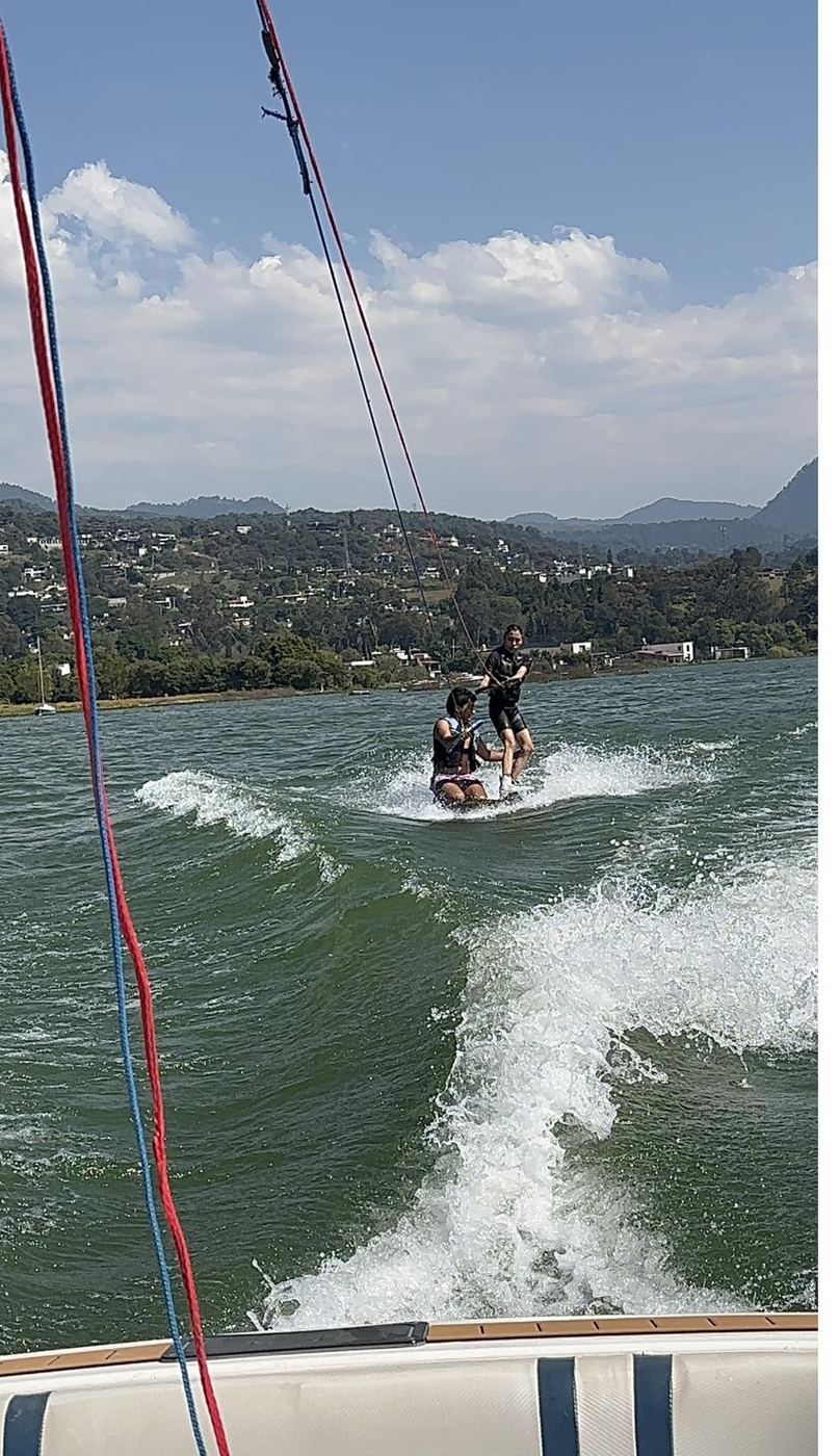 Sesión de wakeboard en Valle de Bravo
